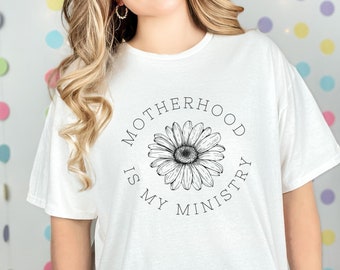 La maternité est ma chemise du ministère pour les mamans, chemises de maman chrétienne, chemise d'école à la maison, chemise de maman minimale, cadeaux pour maman chrétienne, maman esthétique