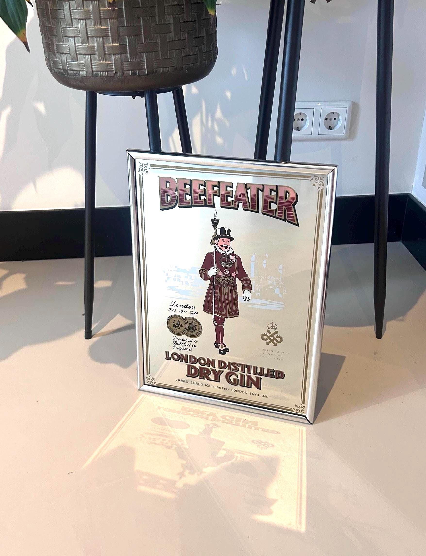 【希少】BEEFEATER  DRY GINアンティーク　パブミラー 希少】BEEFEATER DRY GINアンティーク パブミラー - メルカリ