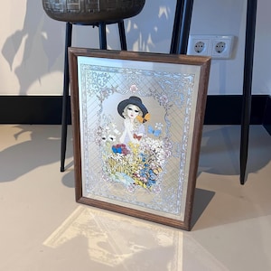 Vintage 1970er &#39;Art Nouveau&#39; Französischer Blumenmädchen-Spiegel im viktorianischen Stil