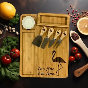 Planche de charcuterie personnalisée et fonctionnelle, Planche à découper lune de miel 1re classe, Planche-cadeau de douche nuptiale, Planche de fromages cadeau de fiançailles