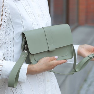 Crossbody bag, small crossbody bag, cross body bag, shoulder bag, leather crossbody purse, leather purse crossbody, leather purse women