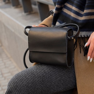 crossbody bags, cross body bag, small leather crossbody bag, small crossbody bag, small crossbody purse, crossbody bags for women