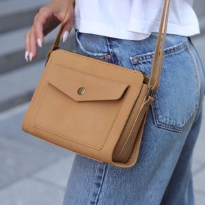 Handmade Leather Shoulder Purse for Women - Small Crossbody Bag