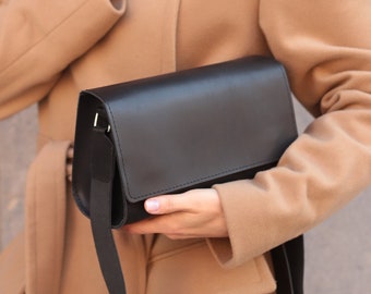 black leather purse, leather work bag, purse, leather bag, crossbody bag, leather purse, handbags, crossbody purse, leather shoulder bag