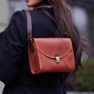 Umhängetasche, Crossbody-Taschen, braune Leder Crossbody-Tasche, kleine Crossbody-Tasche, Taschen für Frauen, Leder Geldbörse Frauen, Leder handgemachte Tasche Bild 3