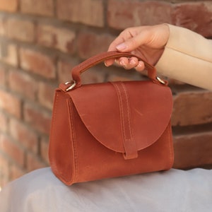 leather crossbody bag, crossbody purse bag, small crossbody bag, leather purse, leather brown bag, purse crossbody, bridesmaid gift,