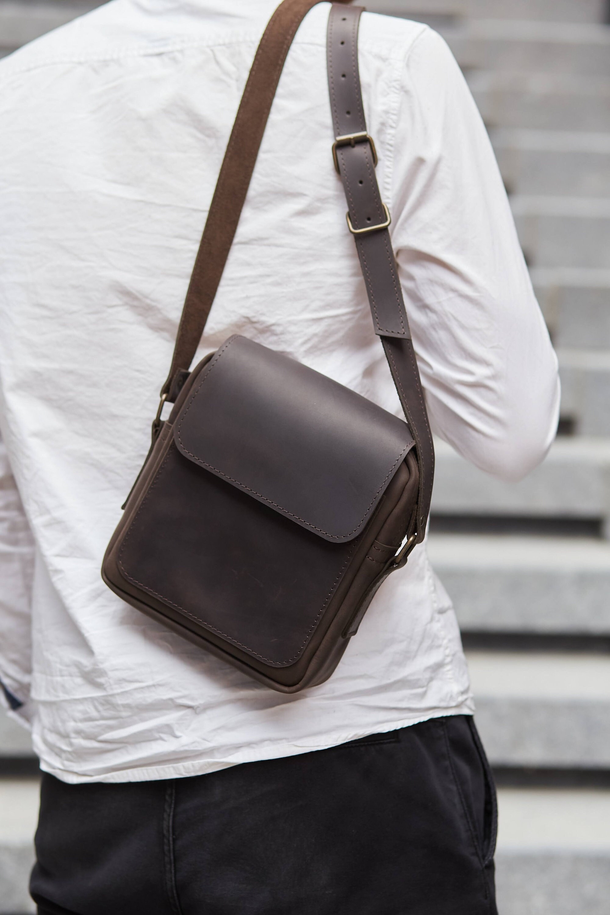 Genuine Leather Cowhide Men's Shoulder Bag Travel Work