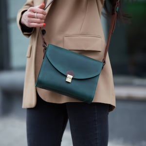 Umhängetasche, Crossbody-Taschen, braune Leder Crossbody-Tasche, kleine Crossbody-Tasche, Taschen für Frauen, Leder Geldbörse Frauen, Leder handgemachte Tasche Bild 7