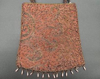 Beautiful Vintage Beaded Purse / TheShopsinUptown / DN/DG