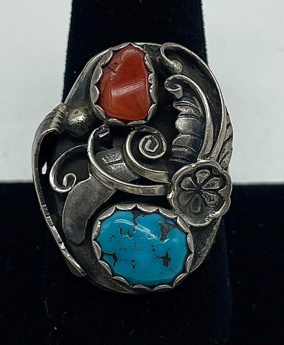 Silver Ring / Dan Whitegoat Signed Navajo Handmade Sterling Silver