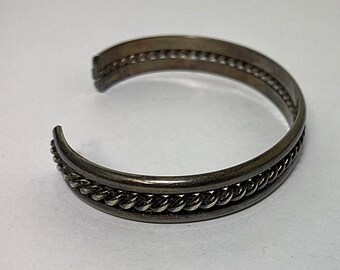 Navajo Handmade Sterling Silver Cuff Bracelet / Artist