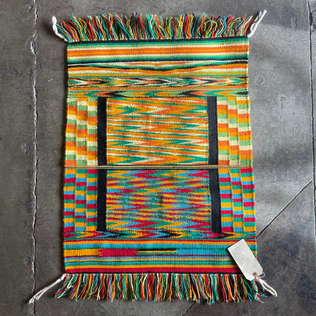 Navajo Germantown Eye Dazzler Rug / Handmade Wool Rug / Colorful Vintage Native American / 25x31