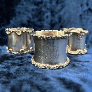 Sterling Napkin Rings / ST25 AS / TheShopsInUptown