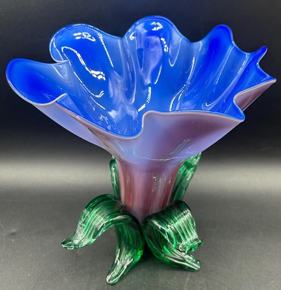 Flower Vase Glass Art by John Cook / 99 AS / Theshopsinuptown - Etsy