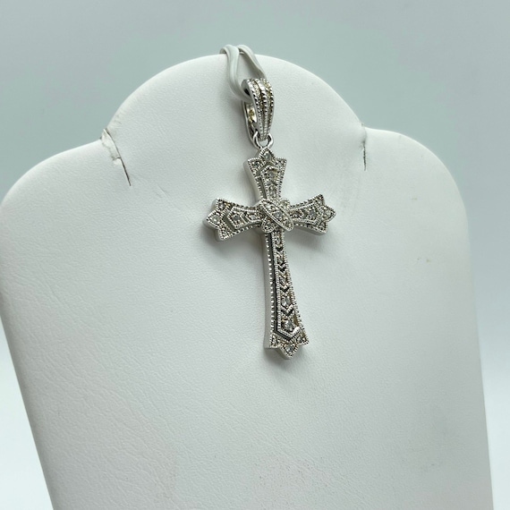 Beautiful Vintage Native American Navajo Blue Diamond Sterling Silver Cross Pendant Old Beautiful Vintage Native American Navajo Blue Diamond Sterling Silver Cross Pendant Old
