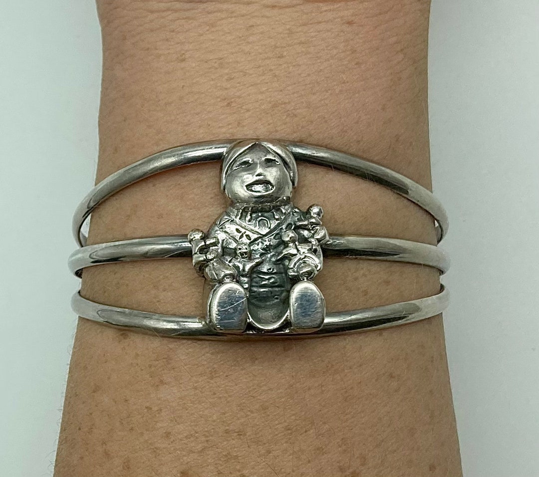 Rare Vintage Native American Jewelry Navajo Laps Sterlng Silver Bracelet Rare Vintage Native American Jewelry Navajo Laps Sterlng Silver Bracelet