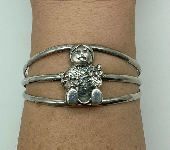 Smiling Kachina Very Rare Native American Navajo Turquoise Inlay Sterling Silver Bracelet Smiling Kachina Very Rare Native American Navajo Turquoise Inlay Sterling Silver Bracelet