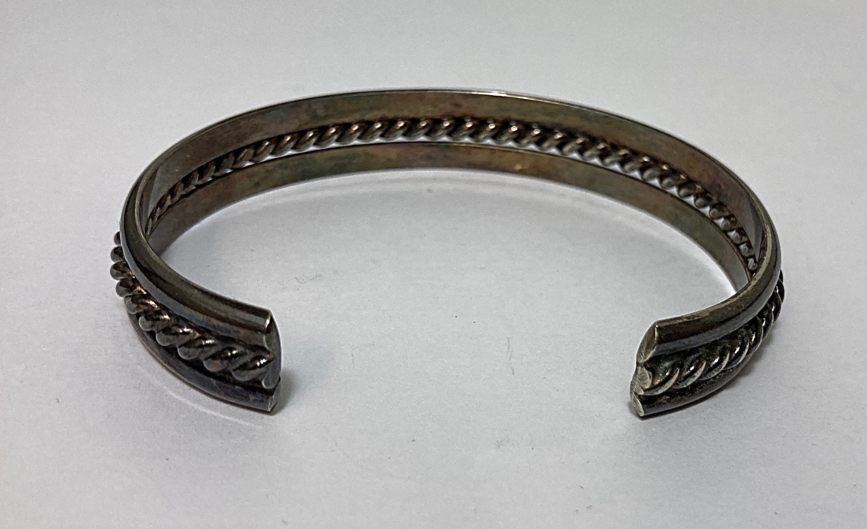 Navajo Handmade Sterling Silver Cuff Bracelet / Artist