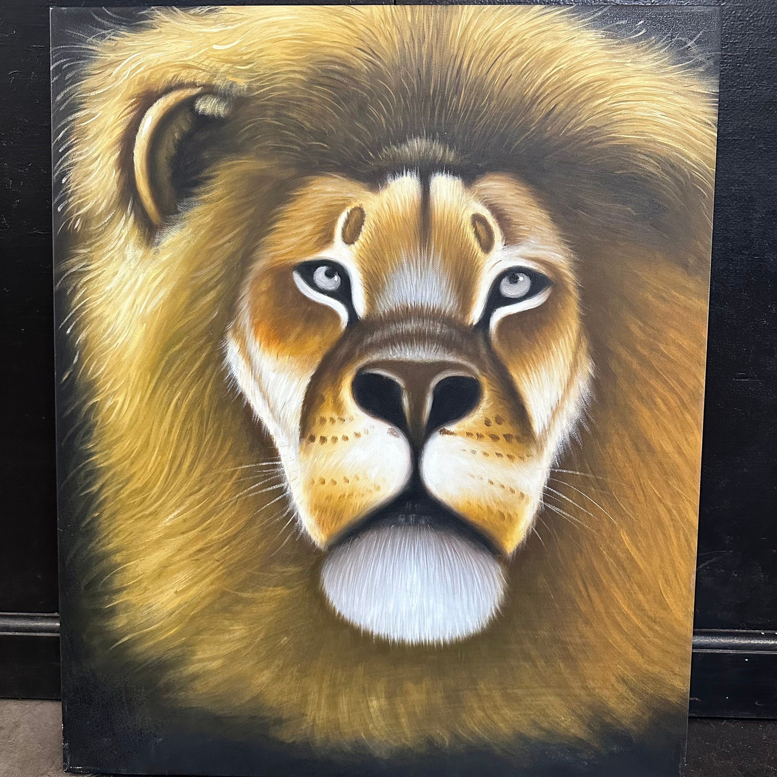 Original Oil on Canvas Lion Close up Portrait Painting / Artist Original Oil on Canvas Lion Close up Portrait Painting / Artist