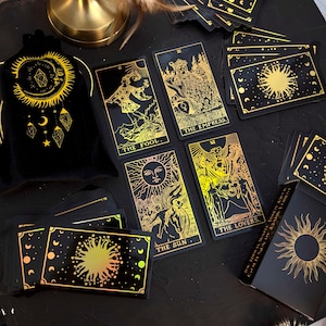 Baraja de tarot con láminas doradas y arcoíris, laminadas antiarañazos, 78 cartas de tarot con guía, juego de regalo de tarot con guía, caja, paño y bolsa