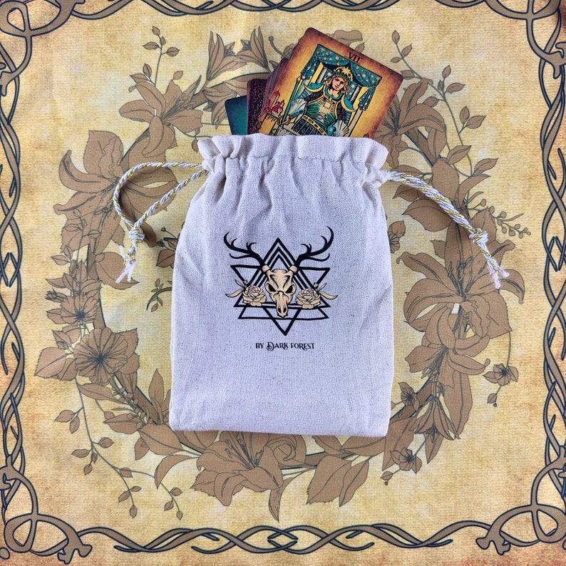 Vintage Tarot Cloth for spread image 4