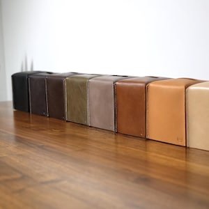 Custodia per scatola di fazzoletti in pelle: Cognac / Marrone chiaro / Cioccolato fondente / Muschio / Cemento / Nero
