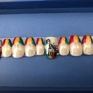 Rasta one love press on nails