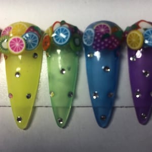 Fruit and jelly press on nails