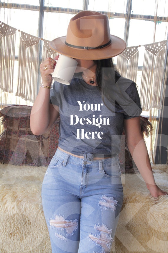 Download Gildan 64000 Dark Heather Model Mockup Women Gildan Mockup ...