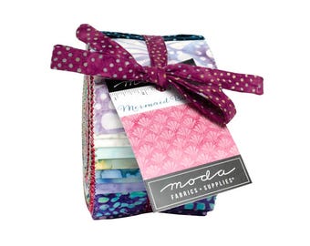 Moda Jelly Roll - Mermaid Batiks