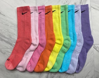 pink nike socks womens