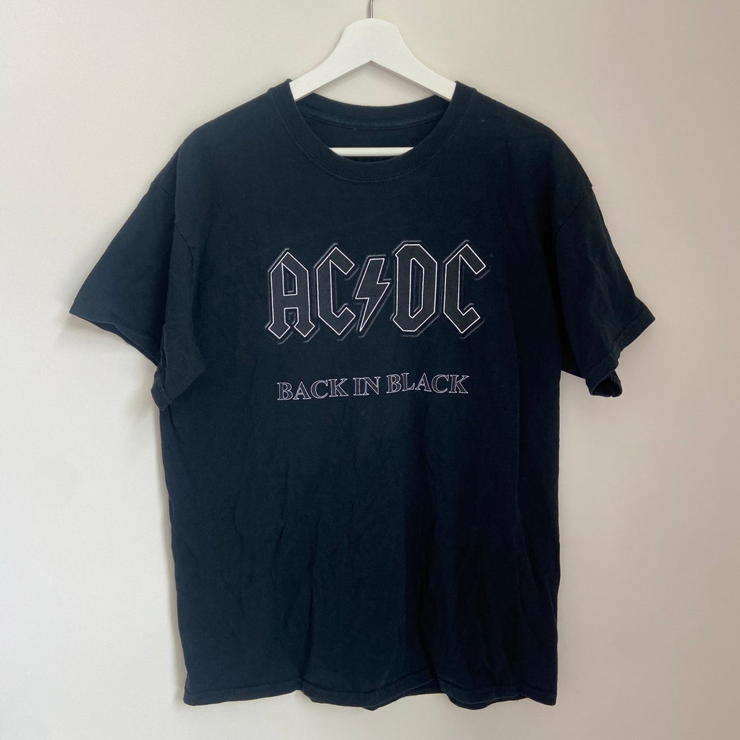 AC/DC Back in Black T-shirt - Etsy