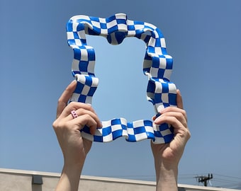 Blauer Karierter Spiegel, gewellter Wandspiegel, Retro-Spiegel, Tonspiegel, Wackelspiegel