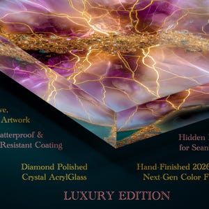 Pode incluir: Uma obra de arte retangular em vidro acr&iacute;lico cristal com um padr&atilde;o abstrato roxo e dourado com veios semelhantes a rel&acirc;mpagos. O texto diz: Exclusive, Limited-Run Artwork, Shatterproof & Scratch-Resistant Coating, Hidden Float-Mount for Seamless Display, Diamond Polished Crystal AcrylGlass, Hand-Finished 2026 Using Next-Gen Color Fusion, LUXURY EDITION.