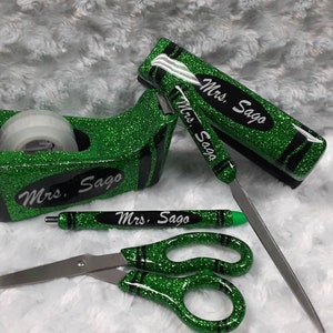 Conjunto de mesa com glitter, giz de cera 5 peças, grampeador, caneta, tesoura, abridor de cartas, dispensador de fita, conjuntos de artigos de papelaria para professores/escritórios