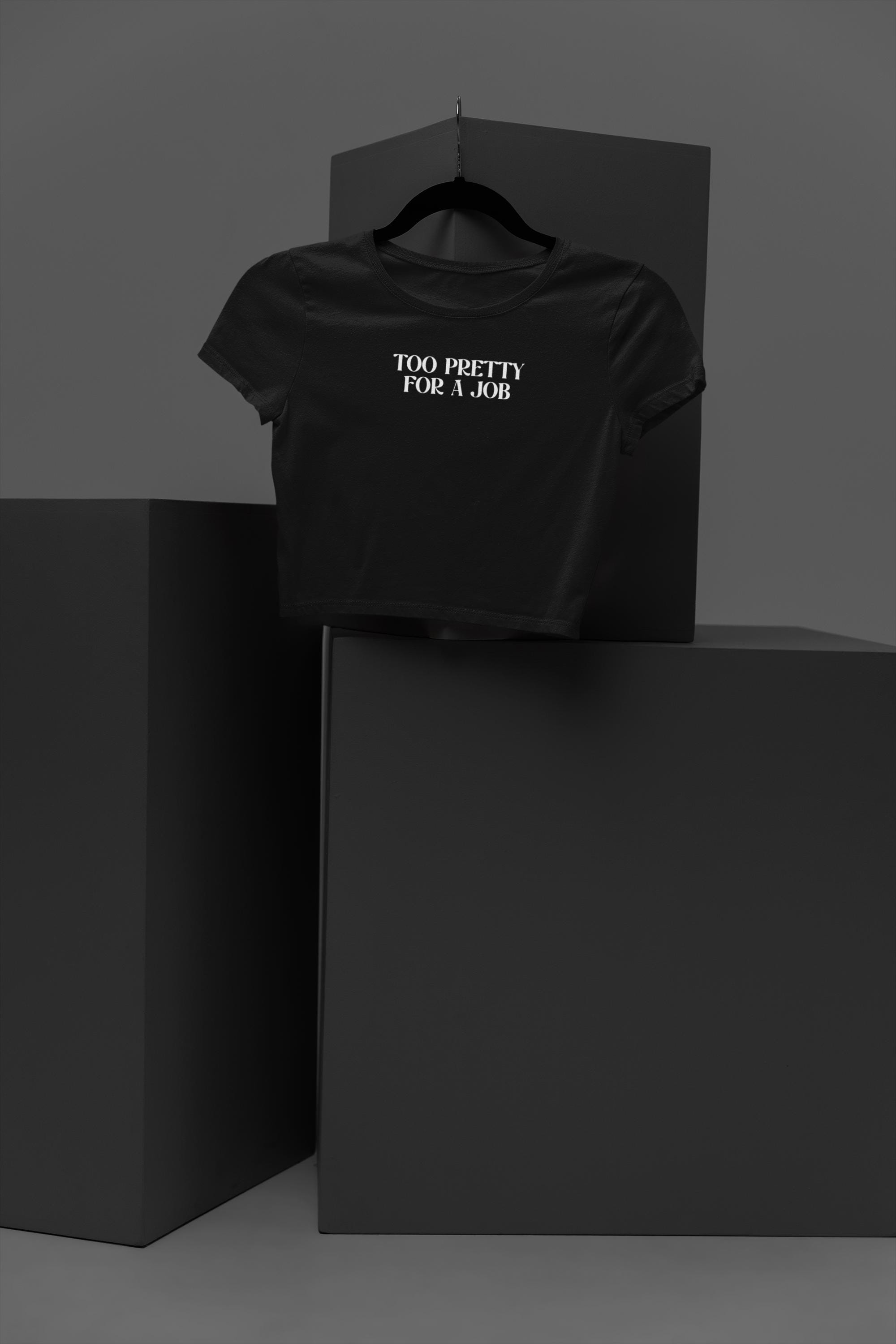 仕事には可愛すぎるストリートウェア、女性用トレンディで面白いクロップトップ、美的で生意気なシャツ、かわいいカジュアル衣装、彼女へのギフト、オリジナルデザイン  - Etsy 日本, image size:2000x3000