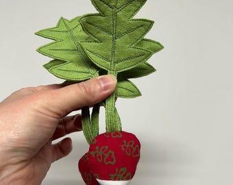 Peluche radis végétarienne pour enfants qui joue à la cuisine - Fait main avec du tissu en coton recyclé