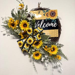 Spring “Welcome” Wreath, Grapevine, Sunflower Wreath, Home Decoration, Handemade Wreath