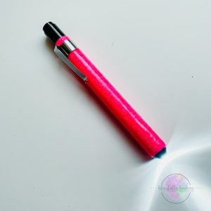 Medical Light Pen | Veterinary | Nurse | EMT | Doctor | Hospital Medical School Graduation Gift | Gift Idea for Her | Custom Personalized