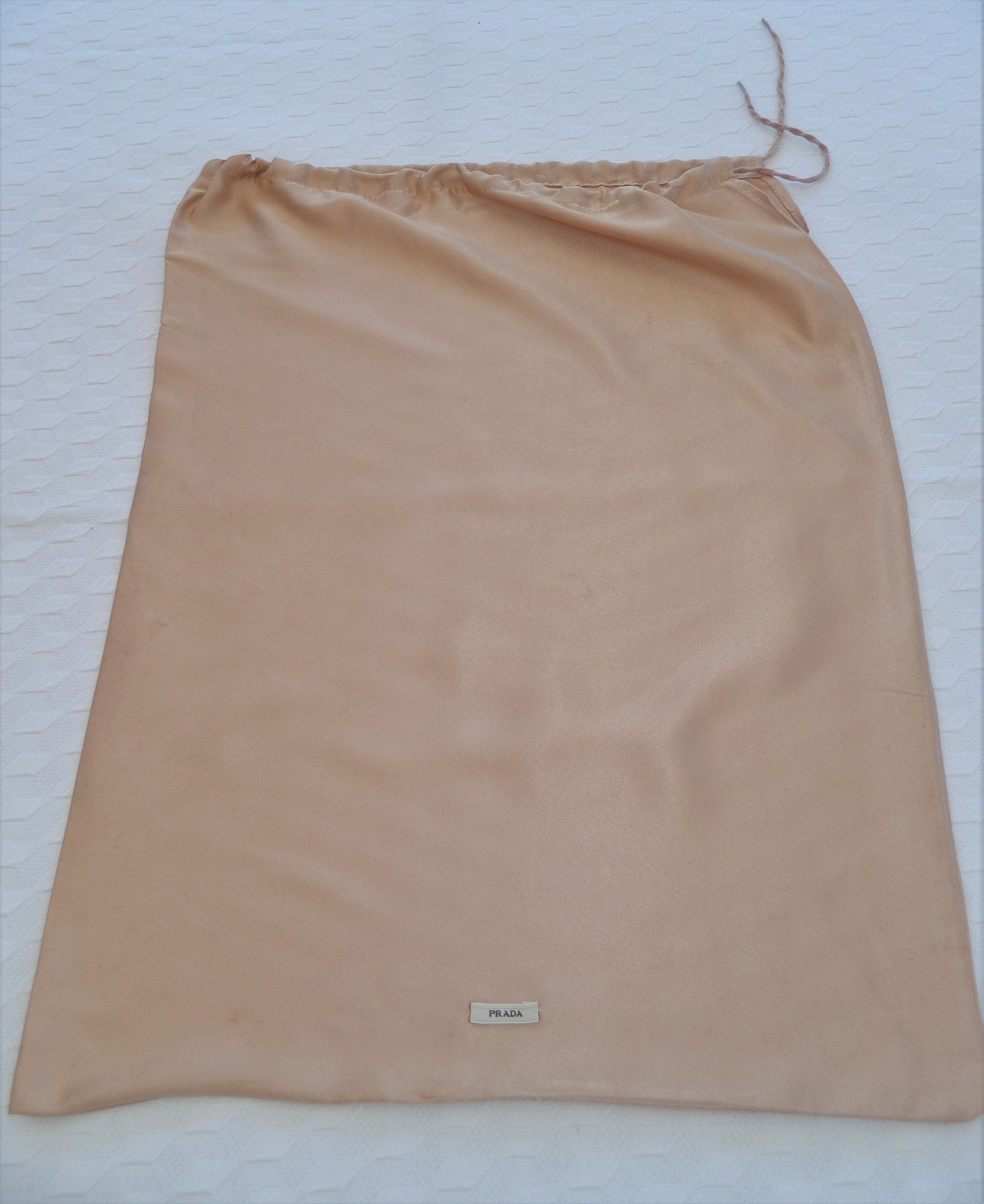 Klasik' MNL - Prada Bag 💯 Inclusion: Box, Dust bag and