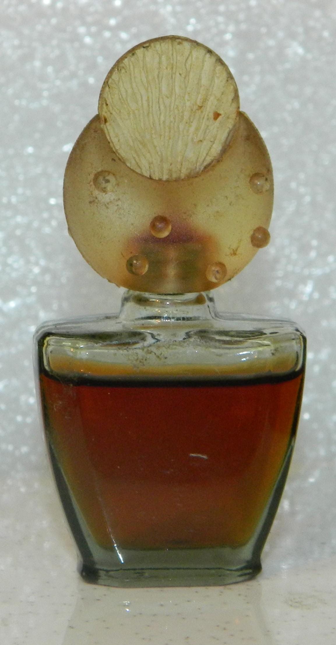 CHER UNINHIBITED EDT★美しいヴィンテージの香り★木質/芳香族 Cher Uninhibited Perfume - Etsy