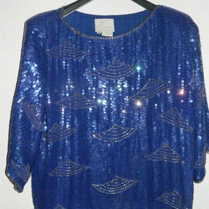 Gorgeous Vintage LE MIEUX Blue Silk Hand Crafted Sequin Cocktail Evening Blouse Top Size Medium