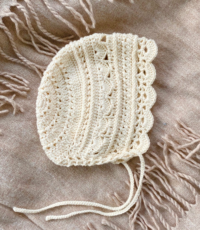 Crochet pattern Lovely Bonnet, English US Terms and Swedish, virkmönster hätta image 6