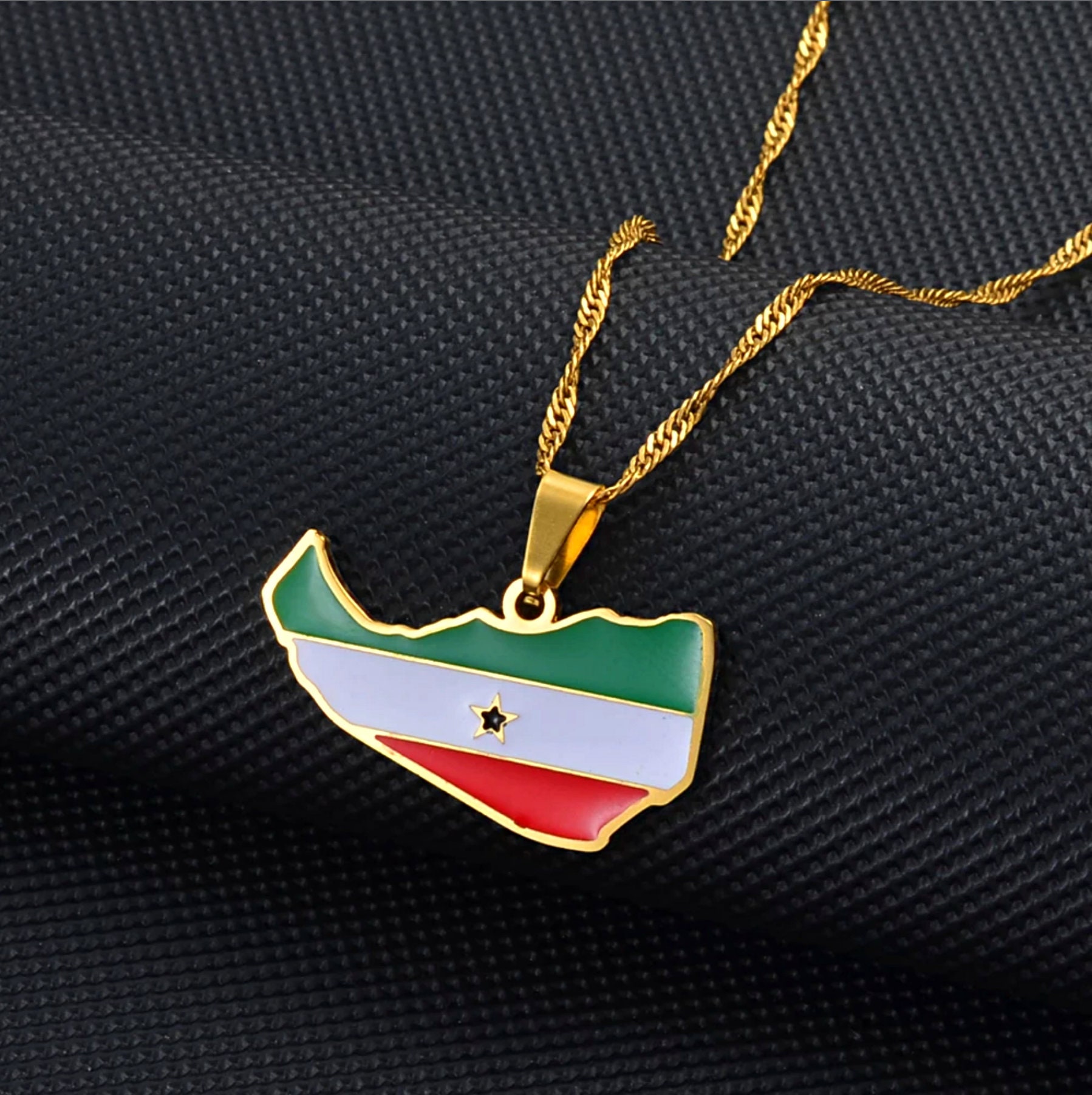 18K Gold-plated Somaliland Map Flag Necklace / Jewelry Gift / - Etsy
