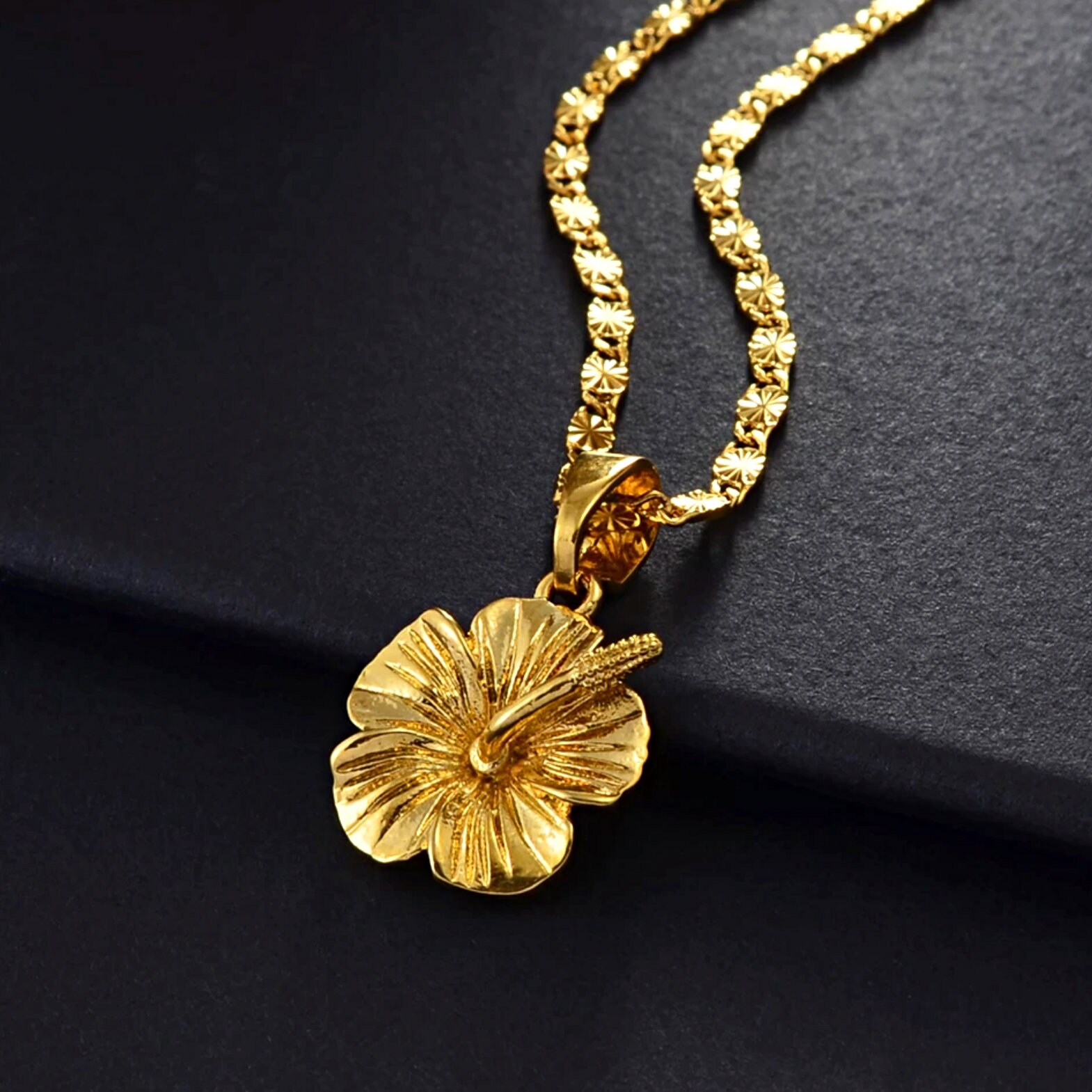 18K Gold-plated Hawaiian Flower 
