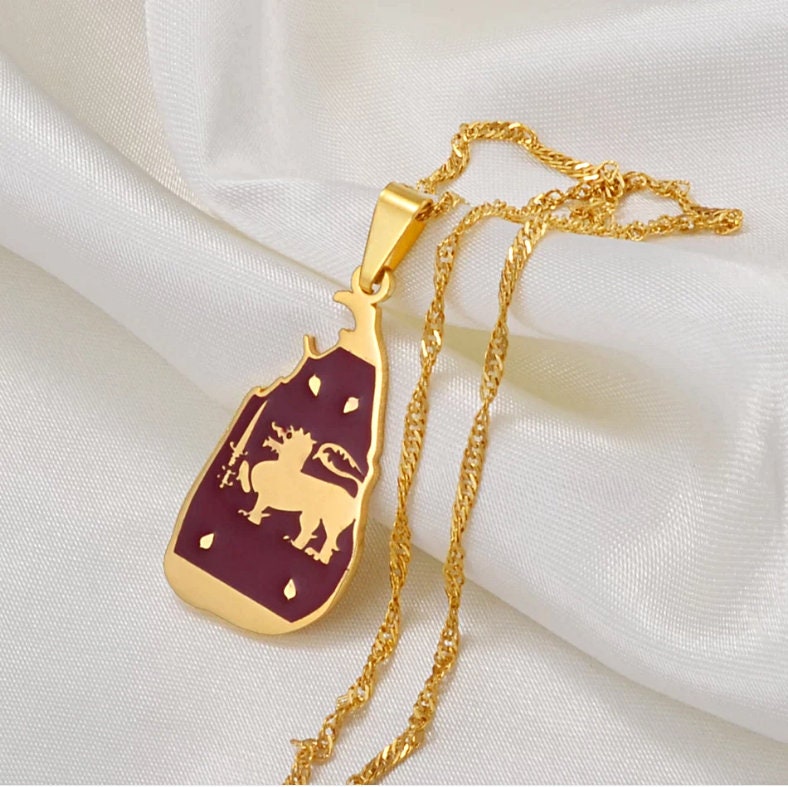 18K Goldplated Sri Lanka Map With Flag Necklace / Charmed Etsy
