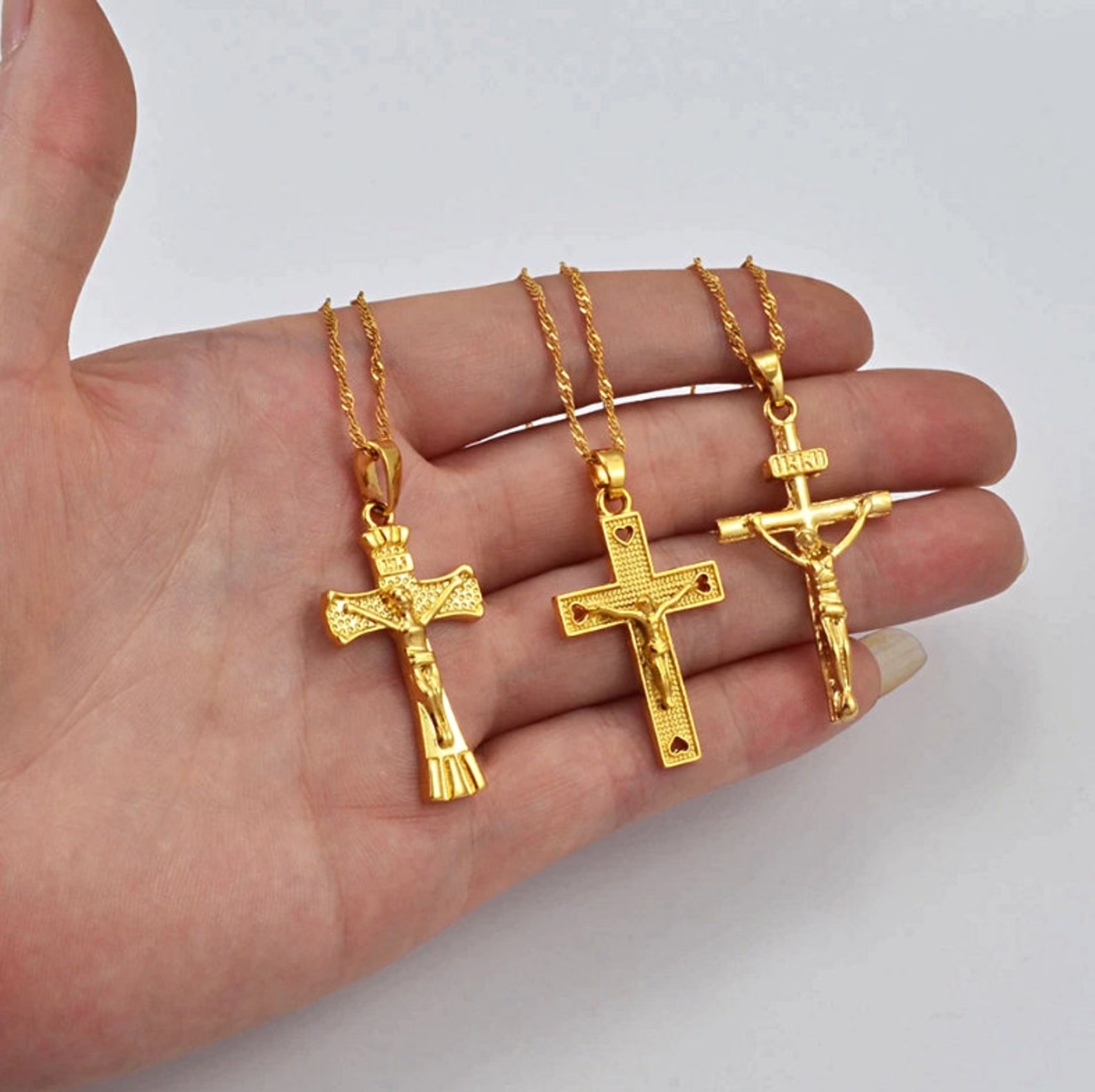 18K Goldplated Christian Cross Pendant Necklace / Etsy UK
