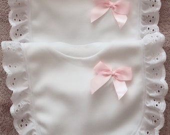 frilly bib