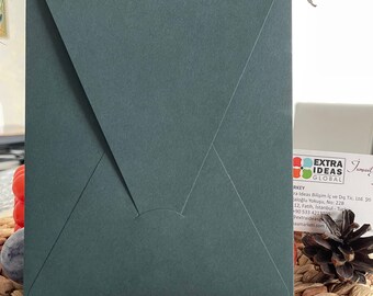 Green Envelope - 14x20 Cm - Luxury Paper - Vertical Envelope - Triangle Flap Envelope -  Free  Express Shipping