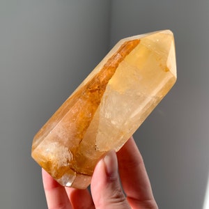 Girasol Golden Healer Quartz Tower | Saturated Golden Healer with Flashes | Golden Healer Quartz | Contains Natural Lines & Chips